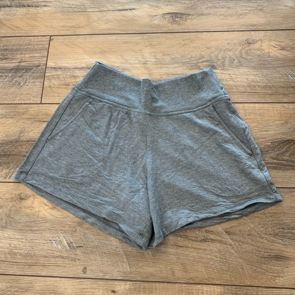 Athleta Gray Coaster Luxe Shorts